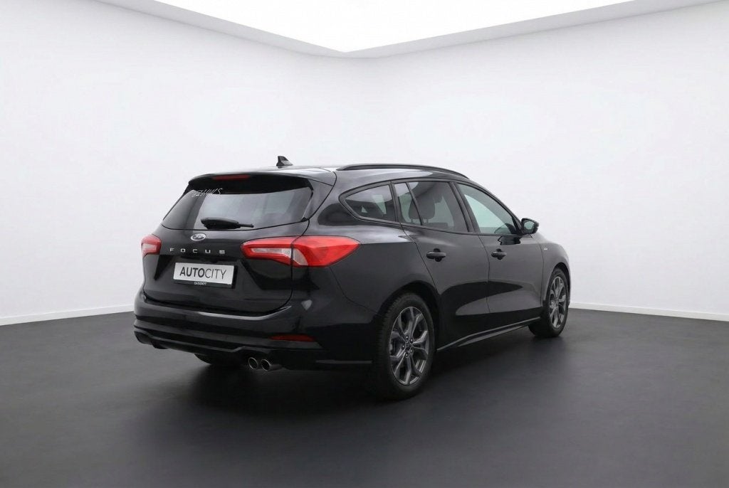 Ford FOCUS Wagon ST-Line 1.0 Ecoboost Hybrid ST Line Automaa, Stof, Gebruikt, Euro 6, Zwart