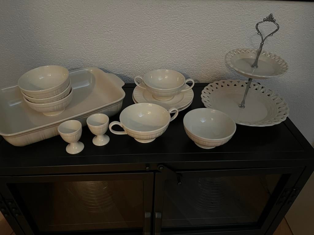 Queens garden servies nieuw, Ophalen