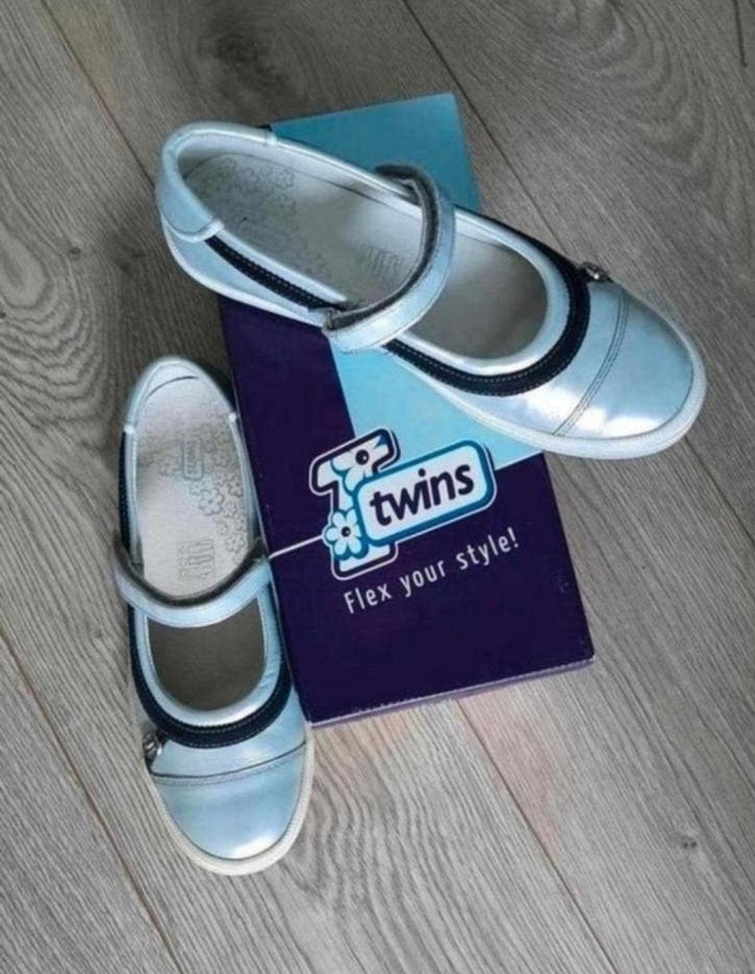 Twins zomer schoenen maat 39 Nieuw
Hele lichte verkleuring i, Kleding | Dames, Schoenen, Ophalen of Verzenden, Nieuw