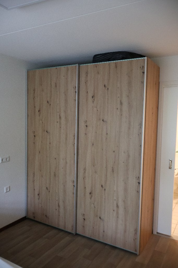 Kledingkast Schuifdeurkast, Huis en Inrichting, Kasten | Kledingkasten, Ophalen, Overige materialen, Met deur(en), Gebruikt