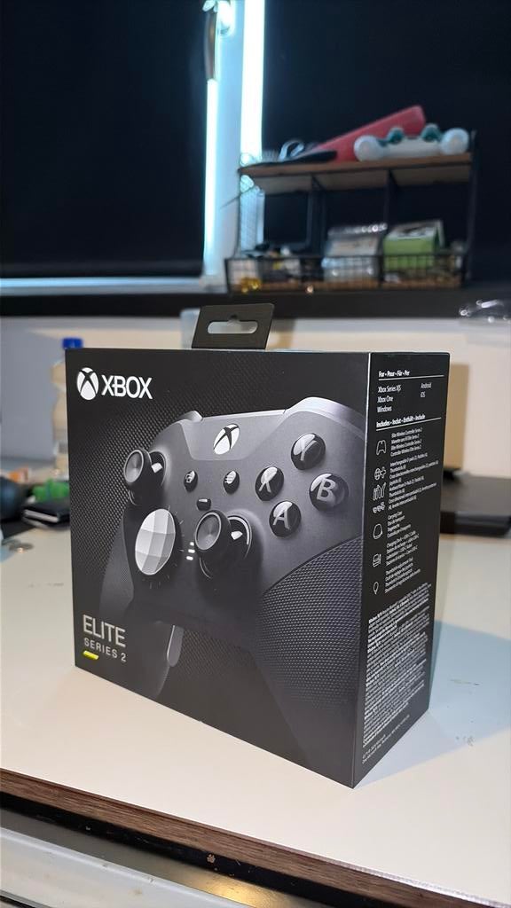 Xbox elite draadloos series 2, NIEUWSTAAT!, Spelcomputers en Games, Spelcomputers | Xbox | Accessoires, Ophalen of Verzenden, Zo goed als nieuw