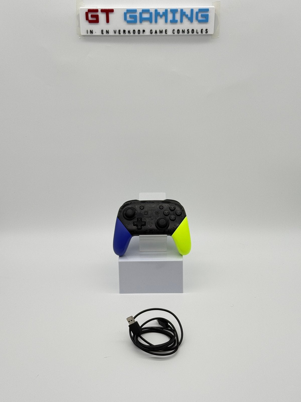PRO CONTROLLER ORIGINEEL NINTENDO SWITCH COMPLEET, Nintendo, Overige controllers, Ophalen of Verzenden, Zo goed als nieuw