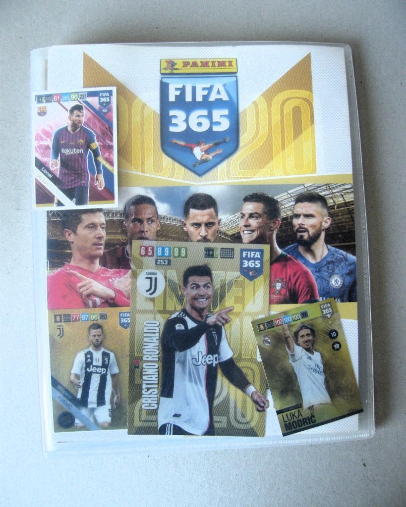 Map met Panini voetbal plaatjes Fifa 365, Ophalen of Verzenden, Zo goed als nieuw, Buitenlandse clubs, Poster, Plaatje of Sticker