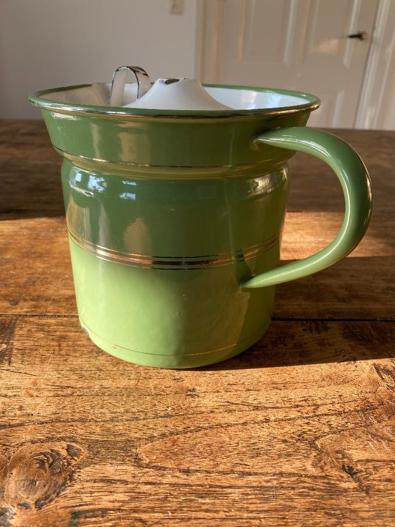 Brocante emaille melkkoker groen met gouden bies, Ophalen of Verzenden