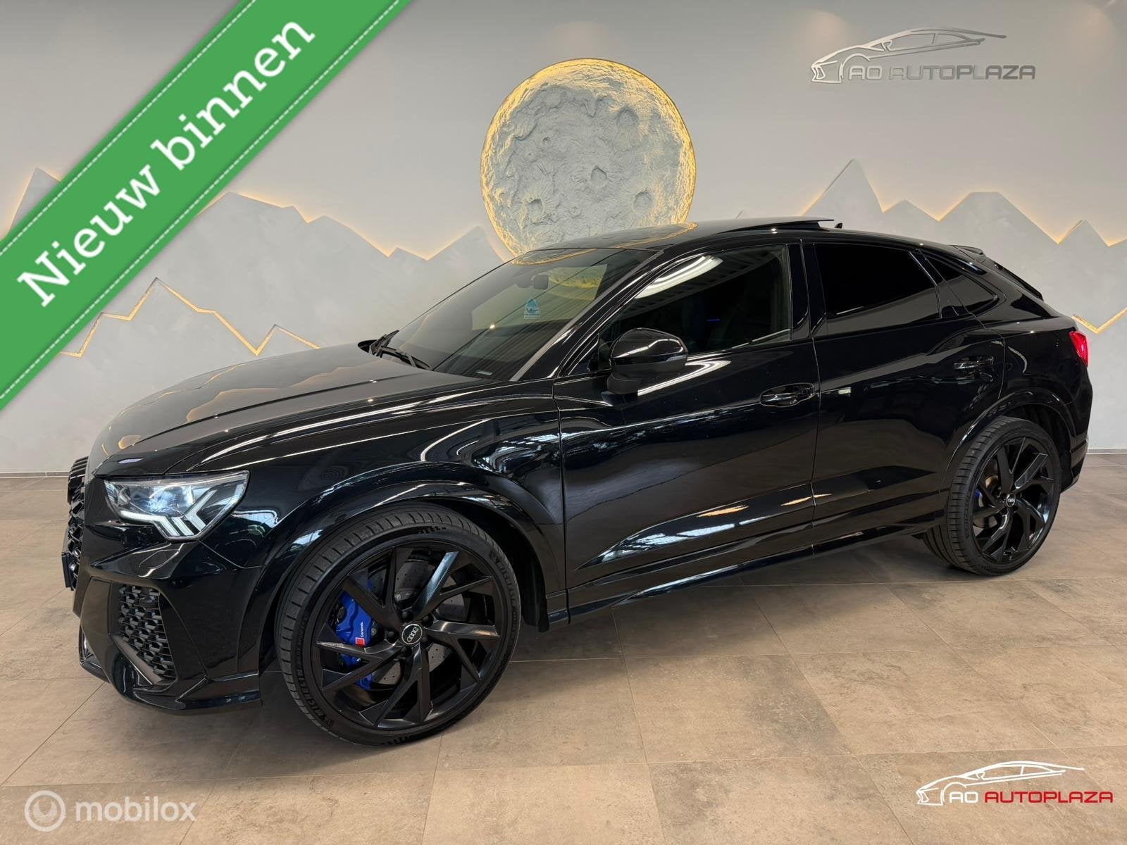 Audi RS Q3 Sportback 2.5 TFSI Panorama/Keramisch/B&O/Full Bl, Auto's, Audi, Automaat, 1675 kg, Alcantara, Zwart