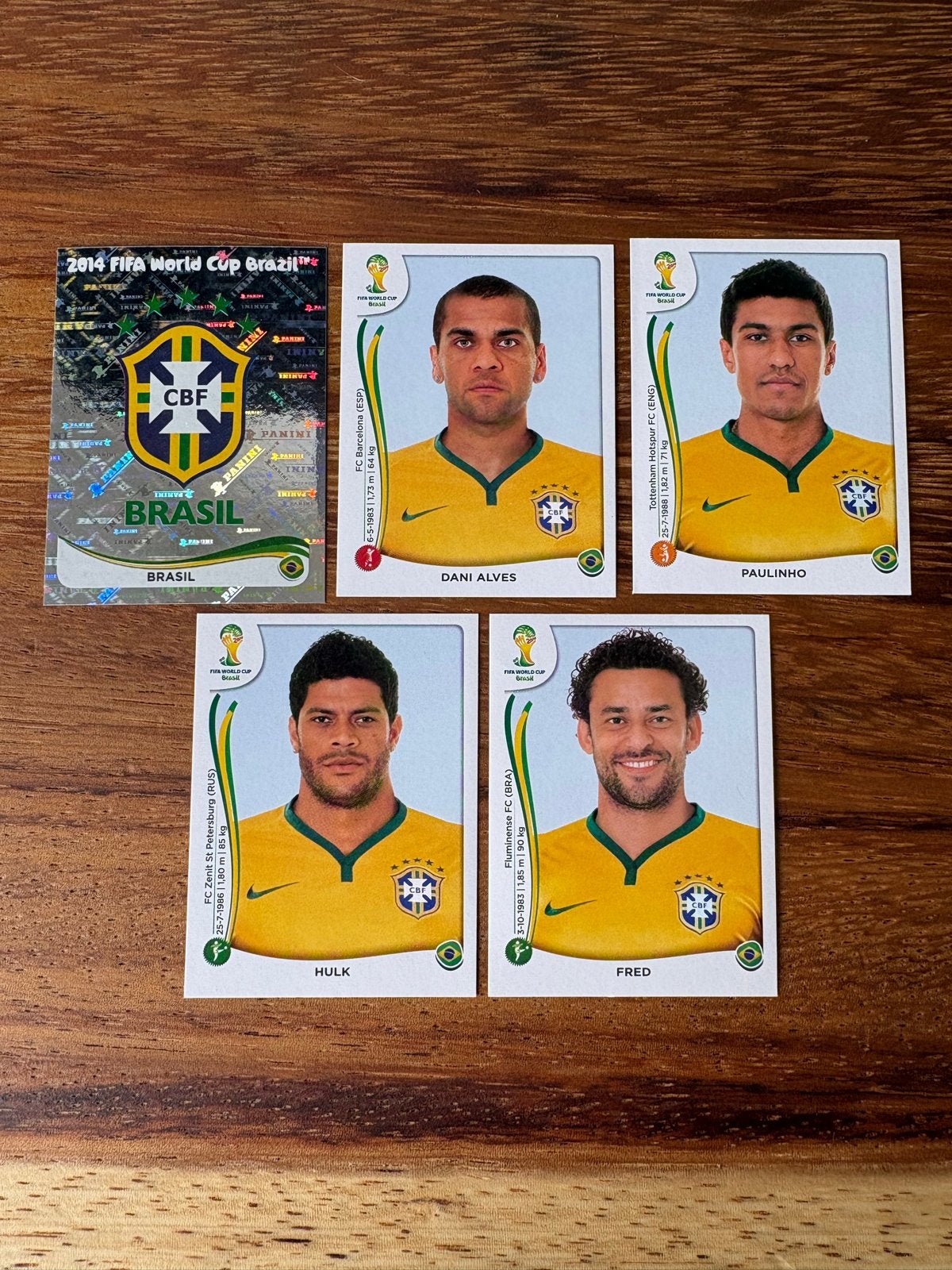 Panini WK 2014 Brazilië Stickers - Dani Alves, Hulk, Fred, Ophalen of Verzenden, Zo goed als nieuw, Stickers en Plaatjes