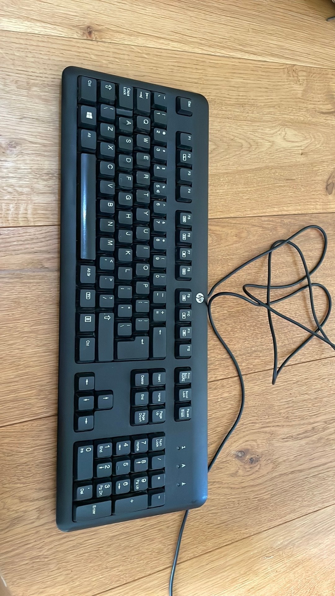 Mooi groot qwerty toetsenbord, Computers en Software, Toetsenborden, Ophalen, Zo goed als nieuw