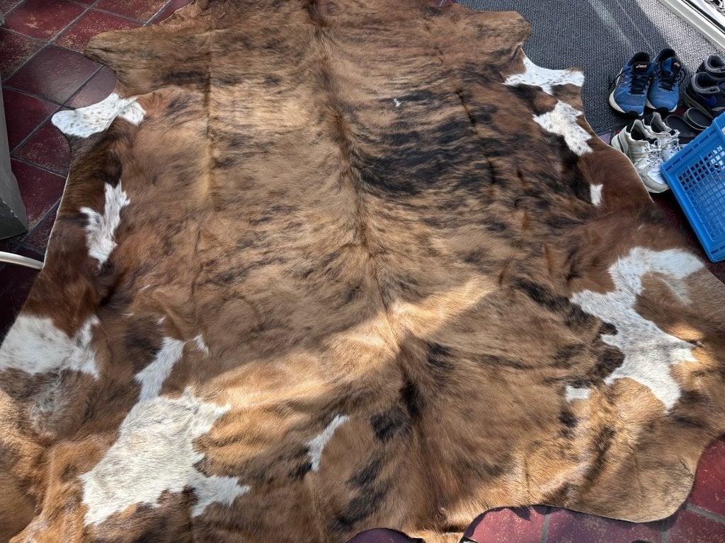 Nieuw Koeienhuid en Rendierenhuid, 150 tot 200 cm, Ophalen of Verzenden, Bruin, Overige vormen