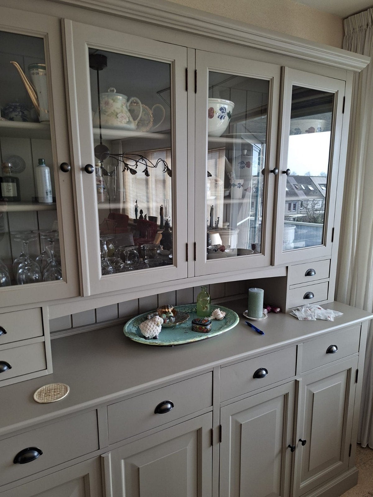 Mooie landelijke buffetkast met vitrine en lades, Ophalen, 150 tot 200 cm, Met lade(s), Overige houtsoorten