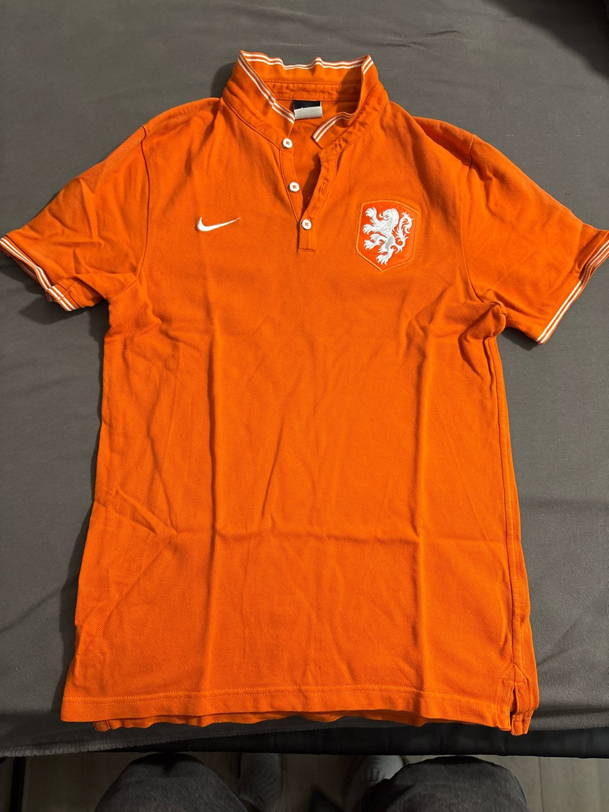 Oranje Nike Polo met Nederlandse Leeuw - Maat M, Ophalen of Verzenden, Gedragen, Maat 48/50 (M), Oranje