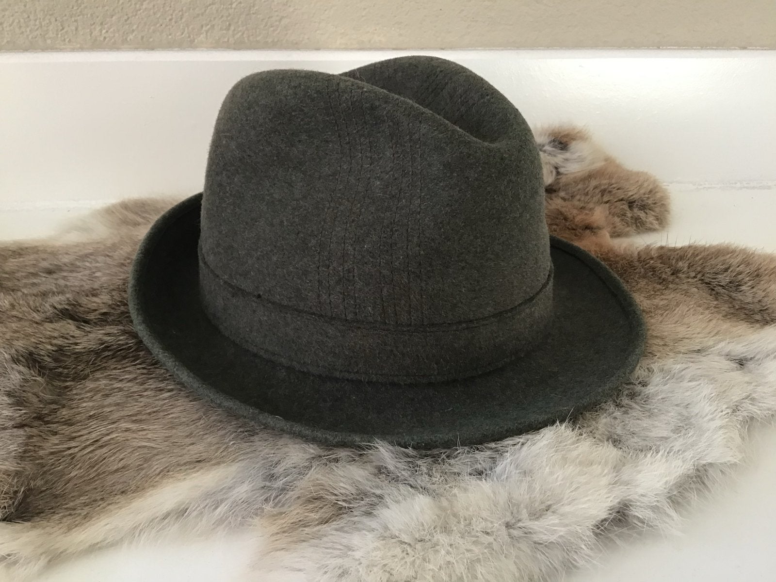 Benet * Vintage Benet Heren Hoed Donkergroen Wol - Maat 56, Kleding | Heren, Ophalen of Verzenden, Gedragen, Hoed
