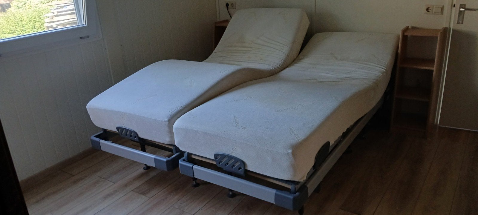 2x Tempur elektrisch verstelbare schotelbodem 80x220, Ophalen, Overige materialen, Tweepersoons, 80 cm