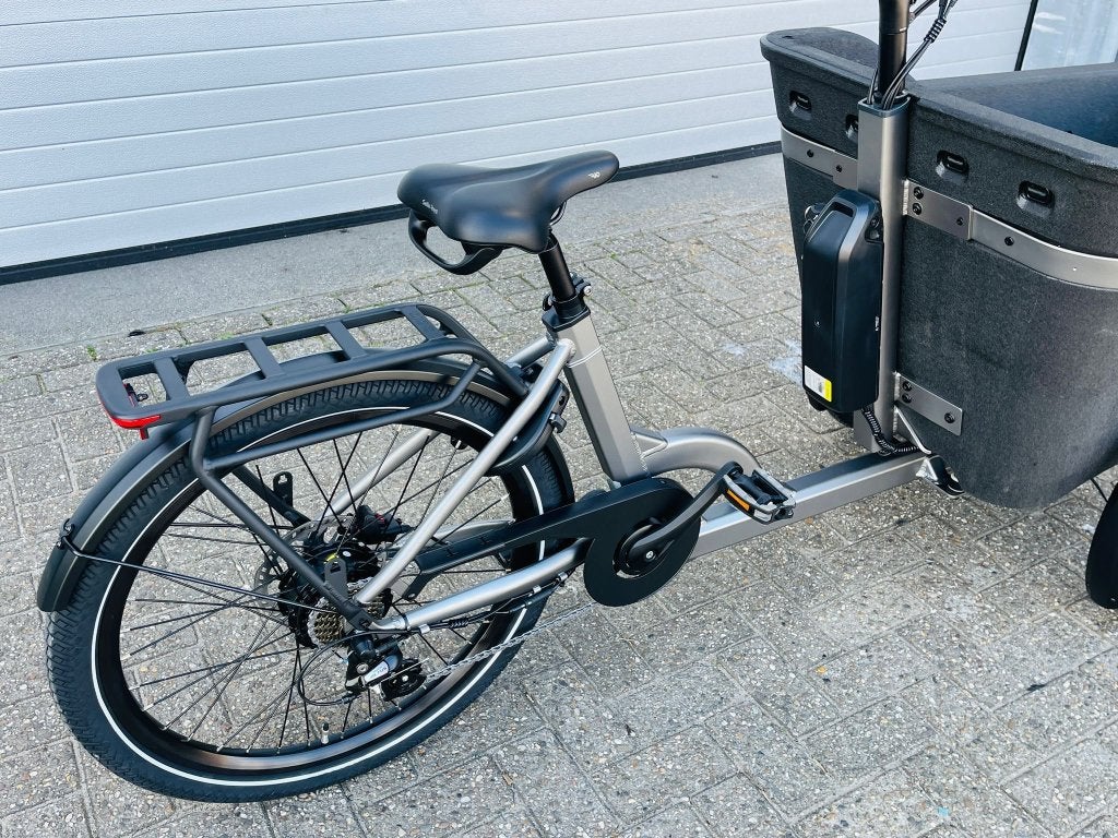 RAAKS ROVER elektrische bakfiets driewieler NIEUW! EPP BAK, Fietsen en Brommers, Fietsen | Bakfietsen, 4 kinderen of meer, Huif