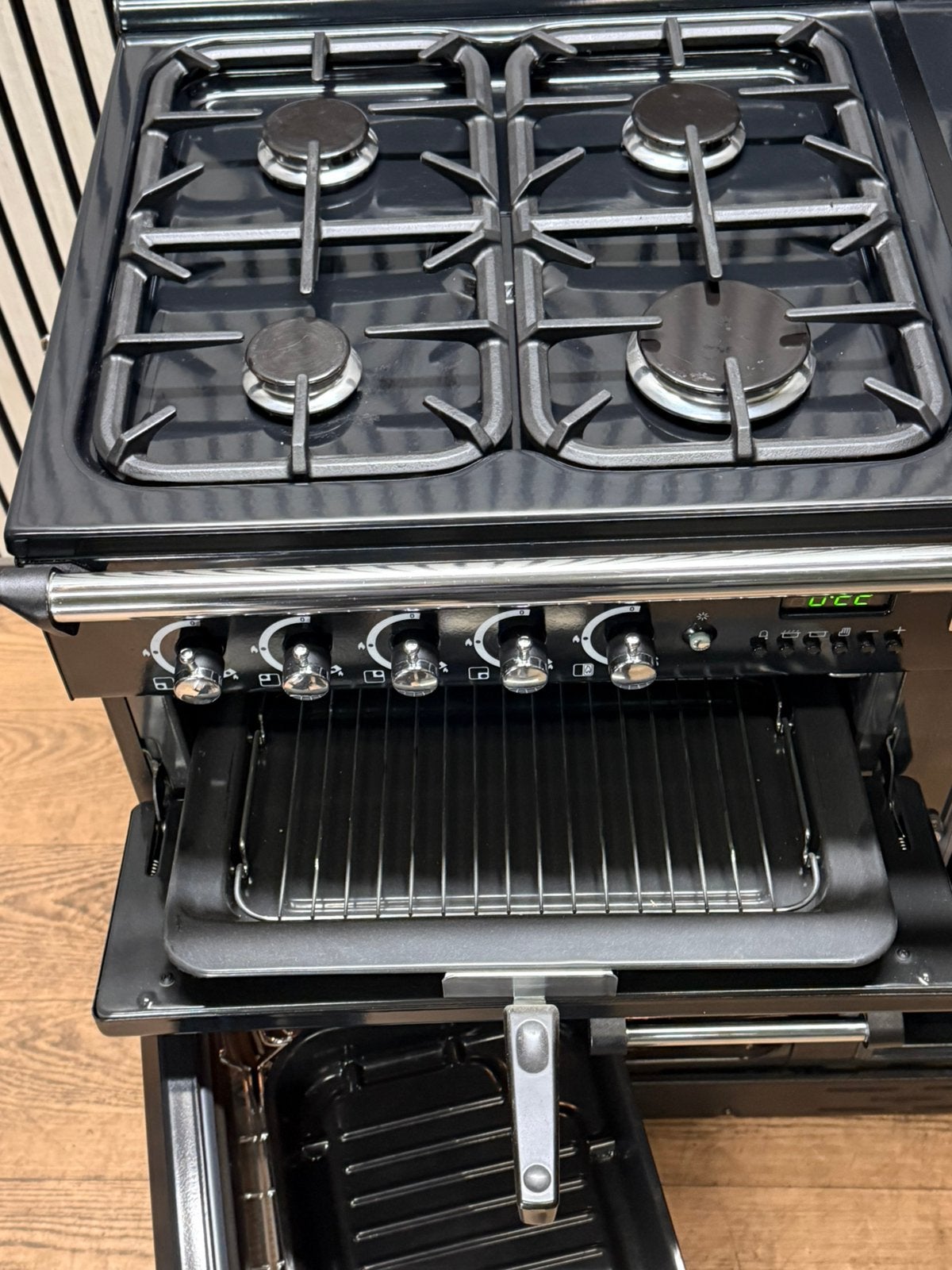 Luxe Falcon Classic 5 pits & 3 ovens zwart/chroom 90 cm, Fornello Esperta, Ophalen of Verzenden, Zo goed als nieuw, Energieklasse A of zuiniger