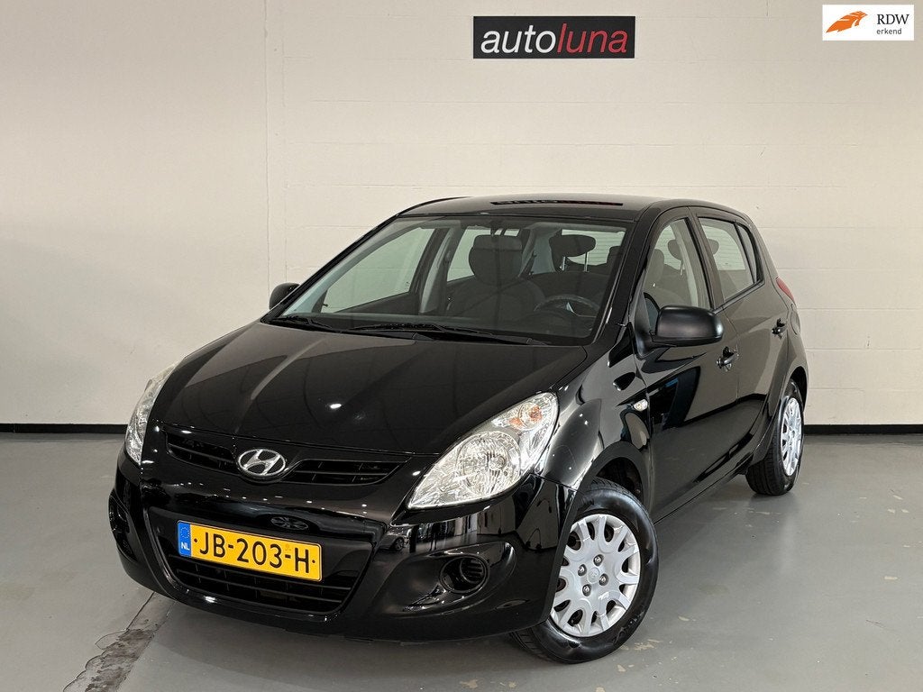 Hyundai I20 1.2i i-Drive, Auto's, Hyundai, Bedrijf, Te koop, i20, ABS, Airbags, Boordcomputer, Centrale vergrendeling, Electronic Stability Program (ESP)