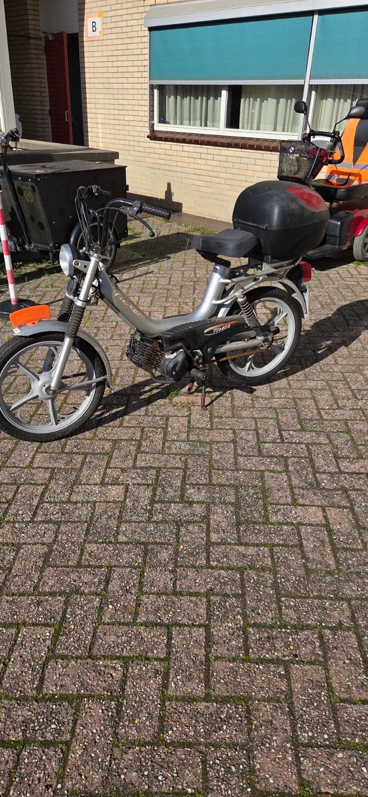 Tomos Flexer snorfiets met topkoffer, Fietsen en Brommers, Ophalen, Gebruikt, Maximaal 25 km/u, Flexer