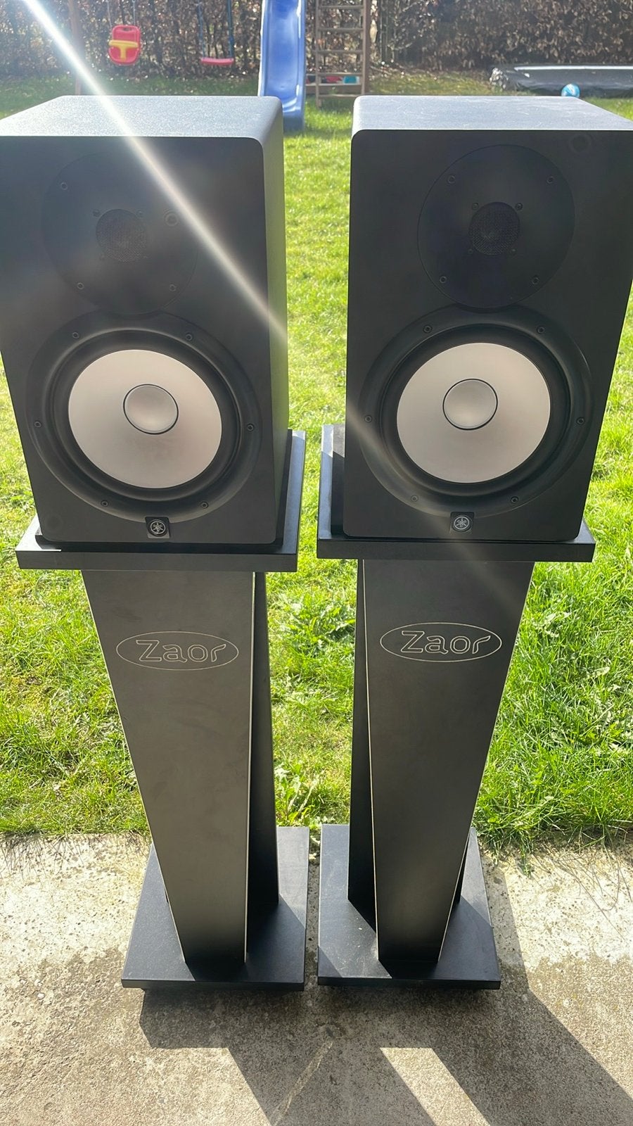 Yamaha HS8 Studiomonitoren met Zaor Stands, Ophalen, Studiomonitor, Gebruikt, Inclusief standaarden