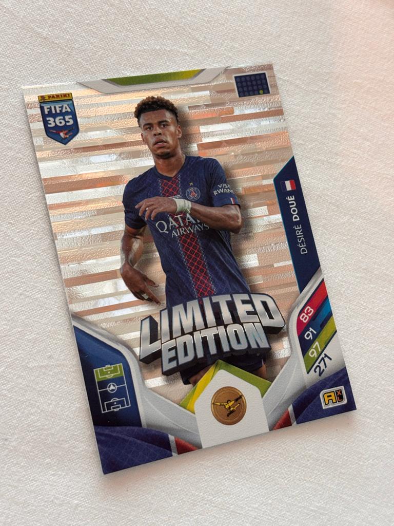 Désiré Doué Limited Edition FIFA 365 Spelerskaart, Verzamelen, Sportartikelen en Voetbal, Zo goed als nieuw, Spelerskaart, Buitenlandse clubs