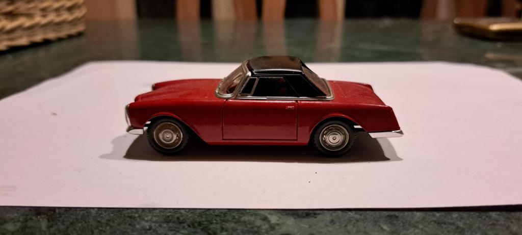 Facel vega 2 1962 1:43, Ophalen of Verzenden, Auto, Solido