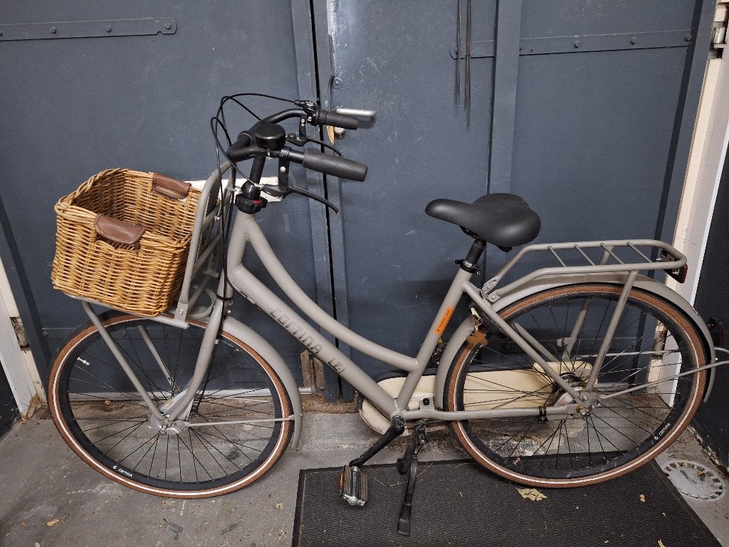 Cortina dames/meisjes fiets 28 inch, Fietsen en Brommers, Versnellingen, Zo goed als nieuw, Cortina, Trommelrem