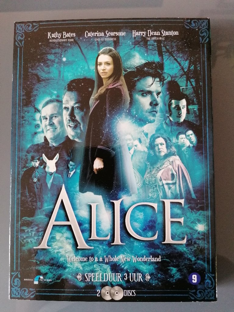 DVD: Alice, Vanaf 9 jaar, Ophalen of Verzenden, Zo goed als nieuw, Inclusief doosje