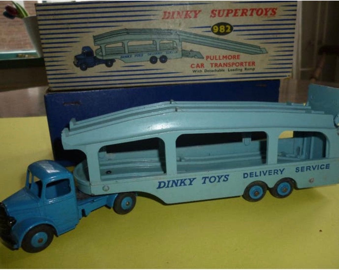 dinky toy 982 carrymore + loading ramp, Ophalen of Verzenden, Zo goed als nieuw, Auto, Dinky Toys