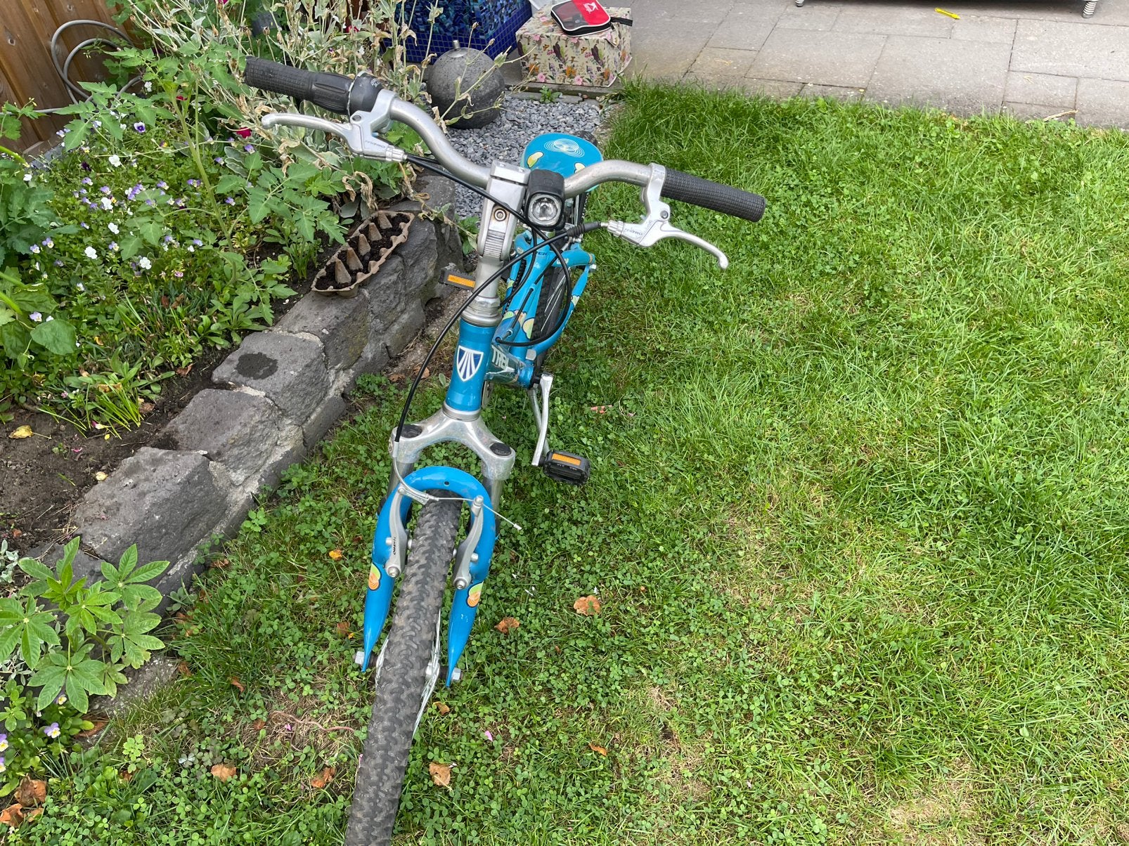 Foto 5 van Trek Kinder MTB mountainbike 20” fiets meisje of jongen