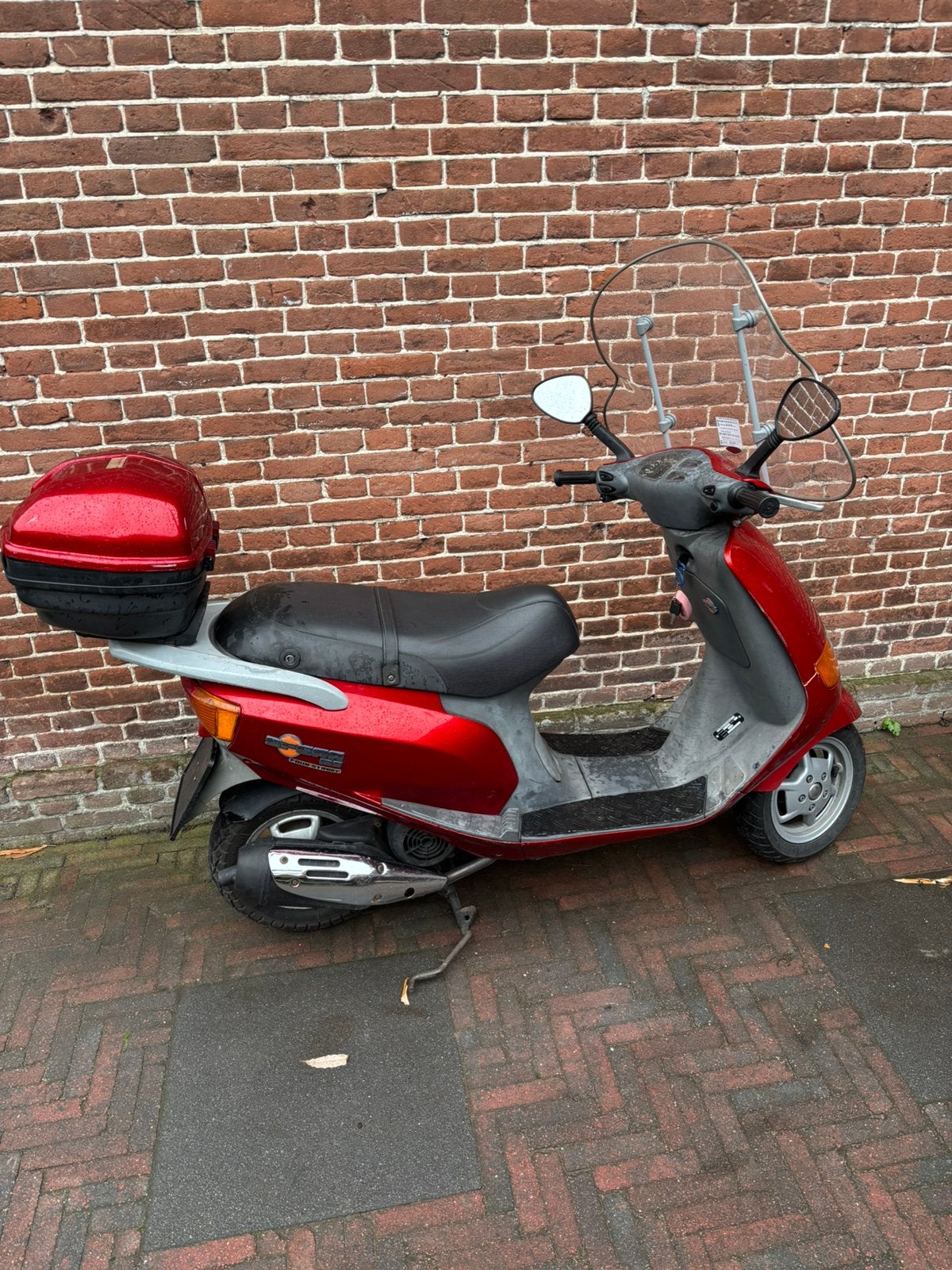 Piaggio sfera 125cc, Fietsen en Brommers, Gebruikt, Overige modellen, Benzine, 125 cc