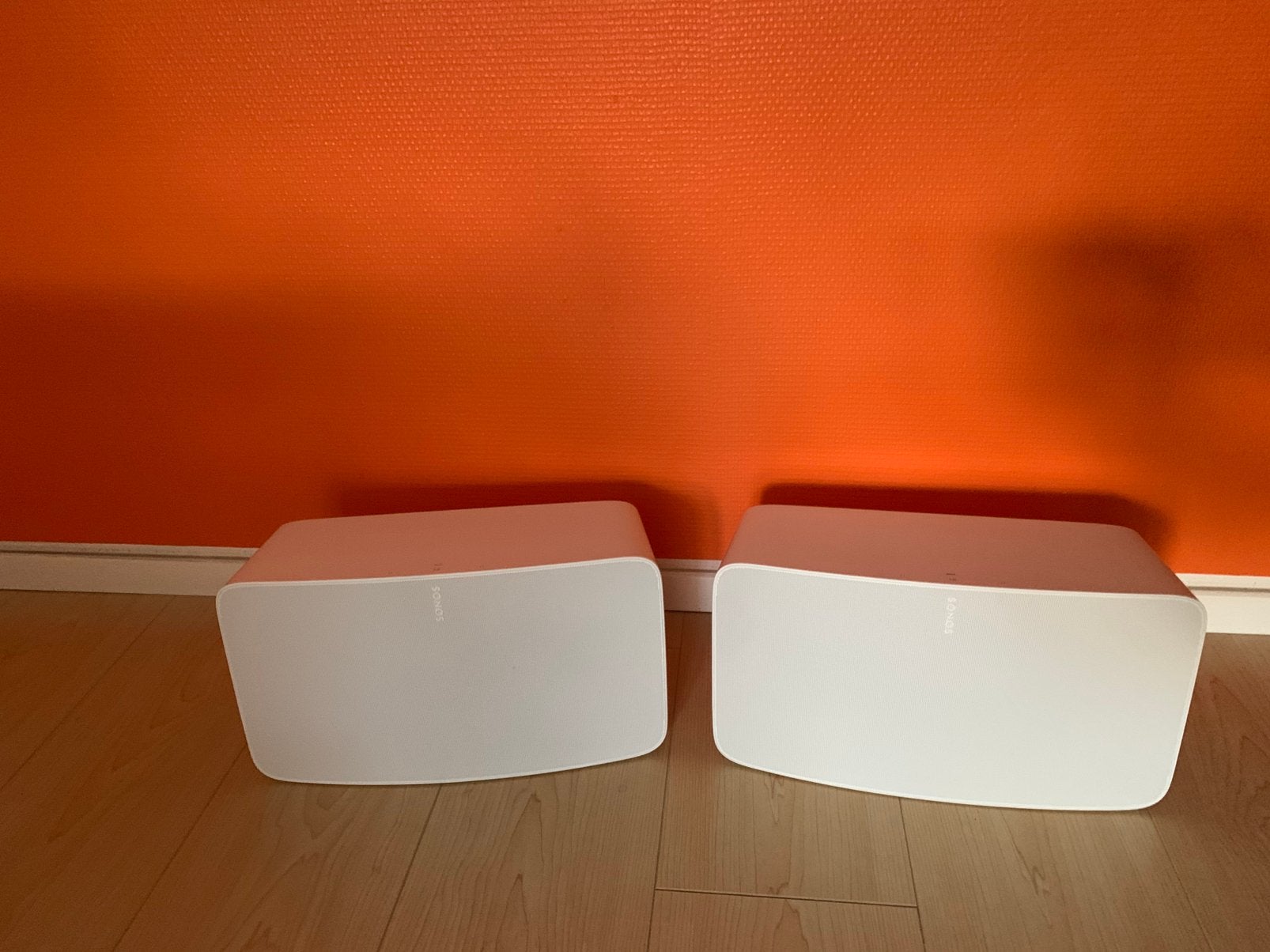 2x Sonos Five gen. 3 (wit)., Ophalen, Stereo speakers, Zo goed als nieuw, 60 tot 120 watt