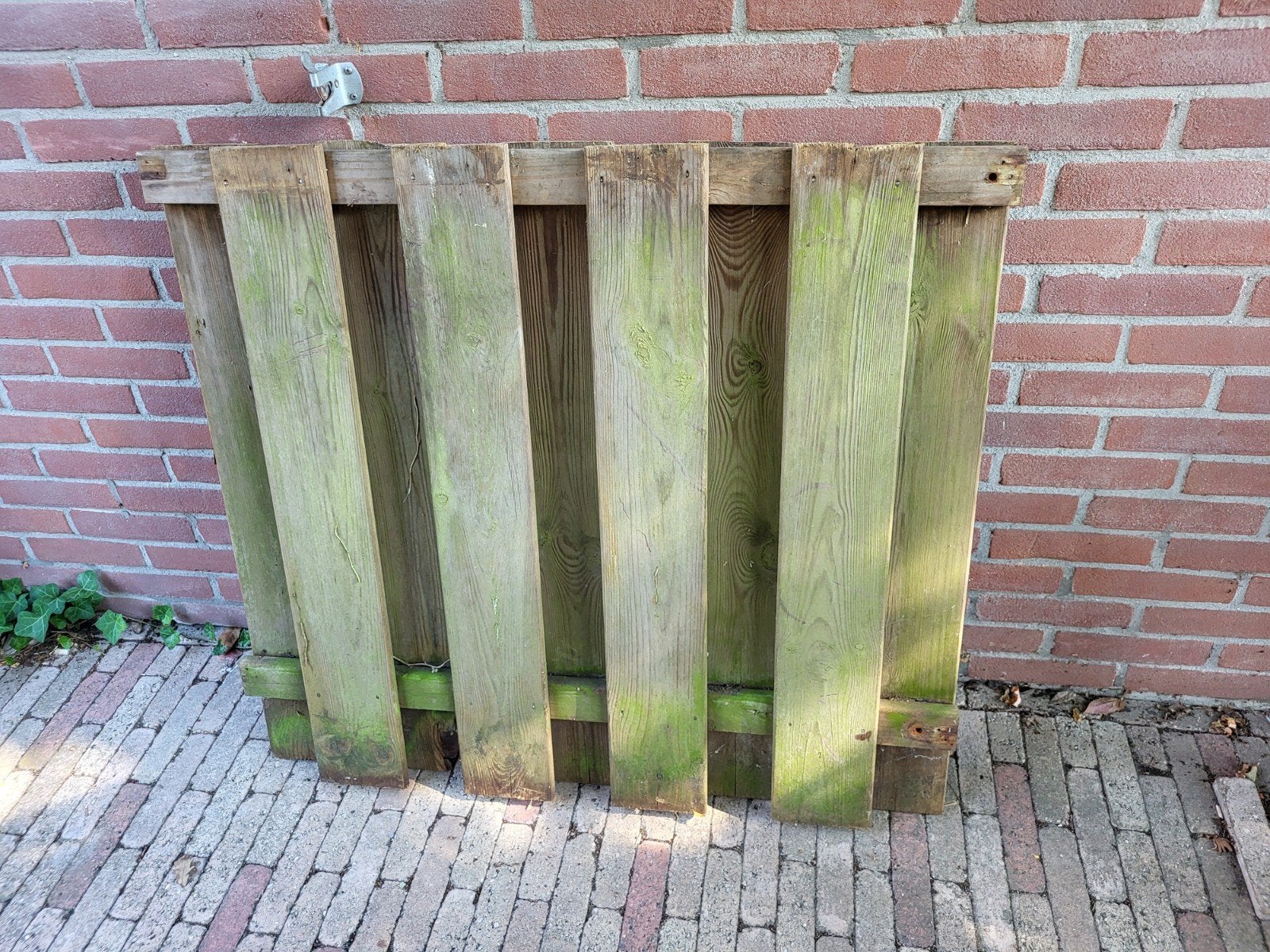 Schuttingdelen gratis afhalen, Ophalen, Minder dan 3 meter, Hout, 1 tot 2 meter