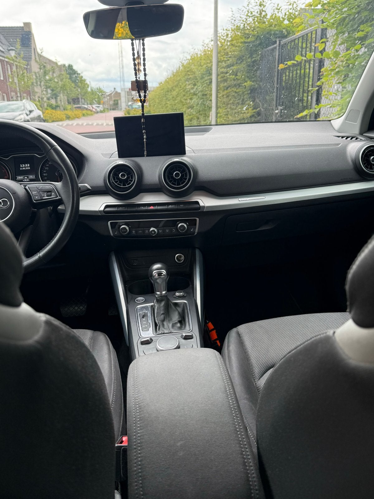 Audi Q2 35 Tfsi 150pk S Tronic 2020 Zwart, Auto's, 1498 cc, 4 cilinders, Zwart, Geïmporteerd