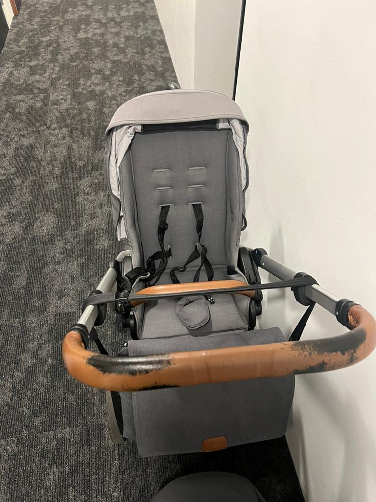 Mutsy evo kinderwagen set, Ophalen, Gebruikt