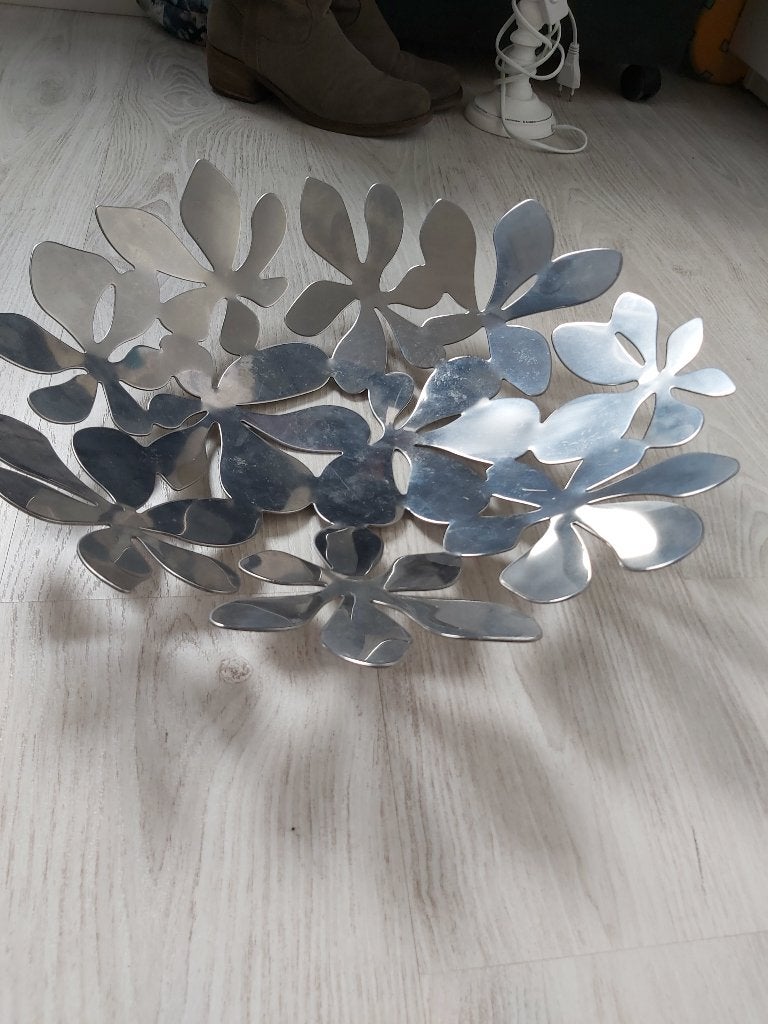 zilverkleurige schaal van Ikea, Huis en Inrichting, Woonaccessoires | Schalen en Manden, Ophalen, Gebruikt, Schaal, Rond