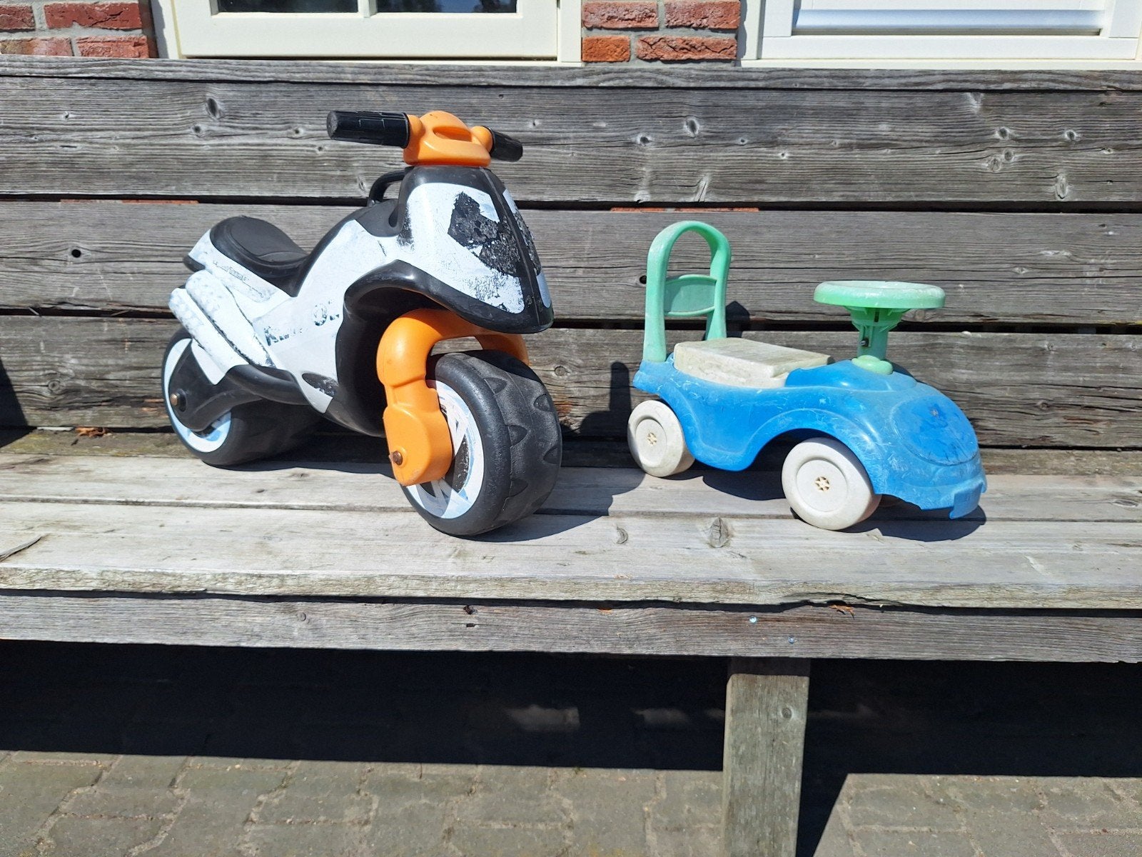 Loopmotor en loopauto gratis af te halen, Kinderen en Baby's, Ophalen, Gebruikt, Loopvoertuig