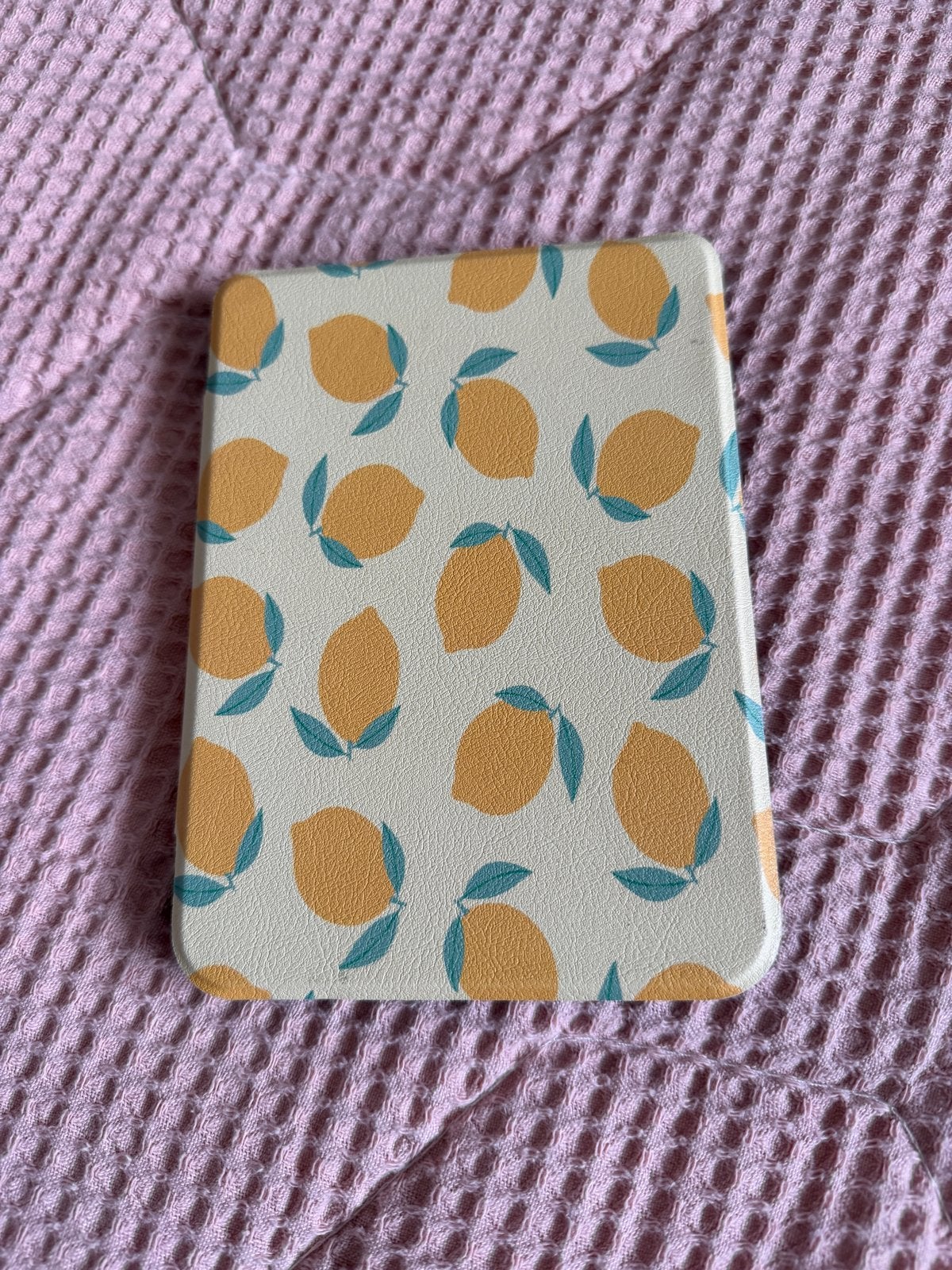 Kobo Clara HD e-reader met hoesje - Zo goed als nieuw, Ophalen, 8 GB, Zo goed als nieuw, Touchscreen