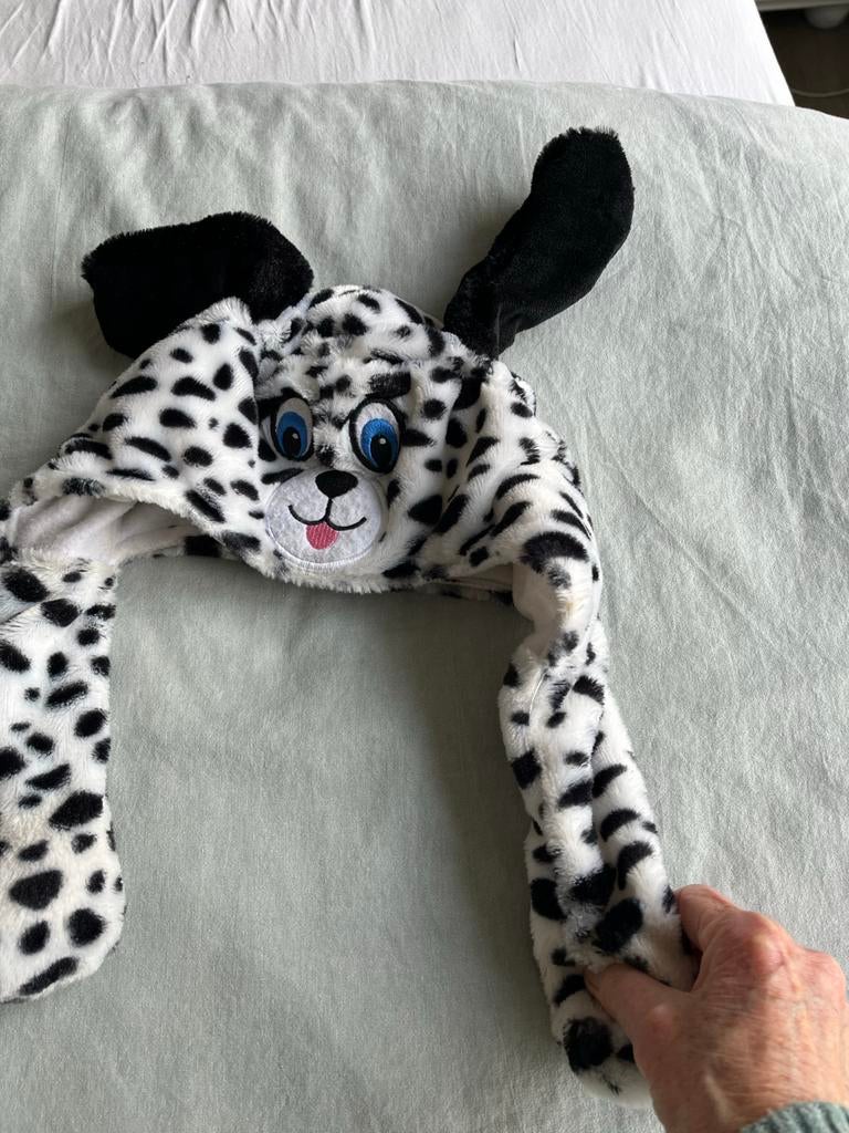 Dalmatiër muts met bewegende oren - Leuk voor kinderen!, Ophalen of Verzenden, Zo goed als nieuw, 104 of kleiner, Jongen of Meisje