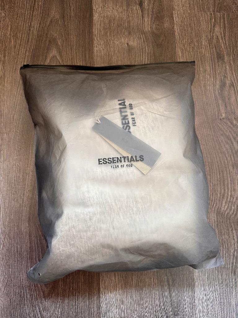 Essentials hoodie, Kleding | Heren, Truien en Vesten, Maat 48/50 (M), Nieuw, Ophalen of Verzenden, Grijs