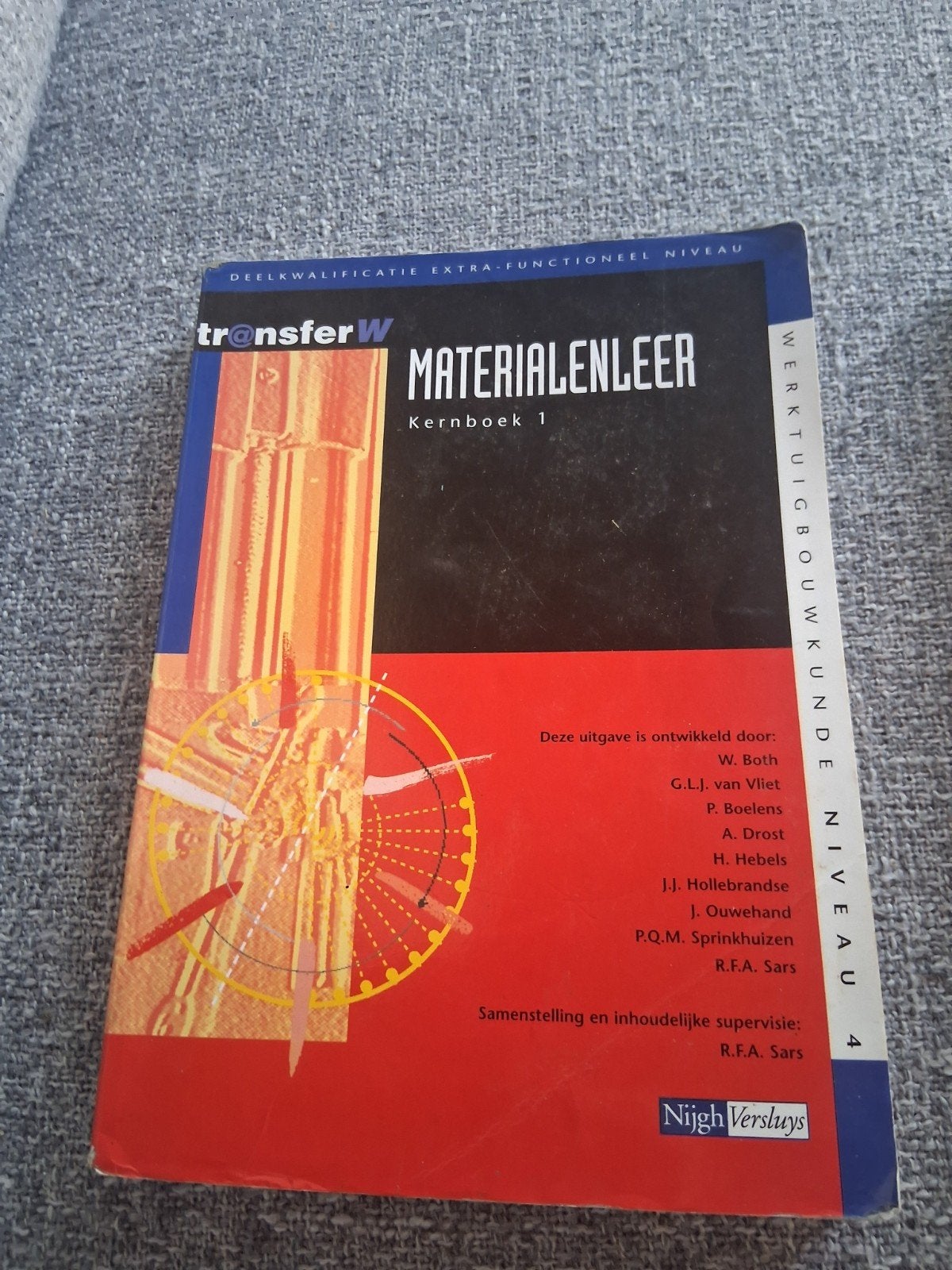 Kernboek 1, Ophalen of Verzenden, Zo goed als nieuw, Overige niveaus, Nederlands