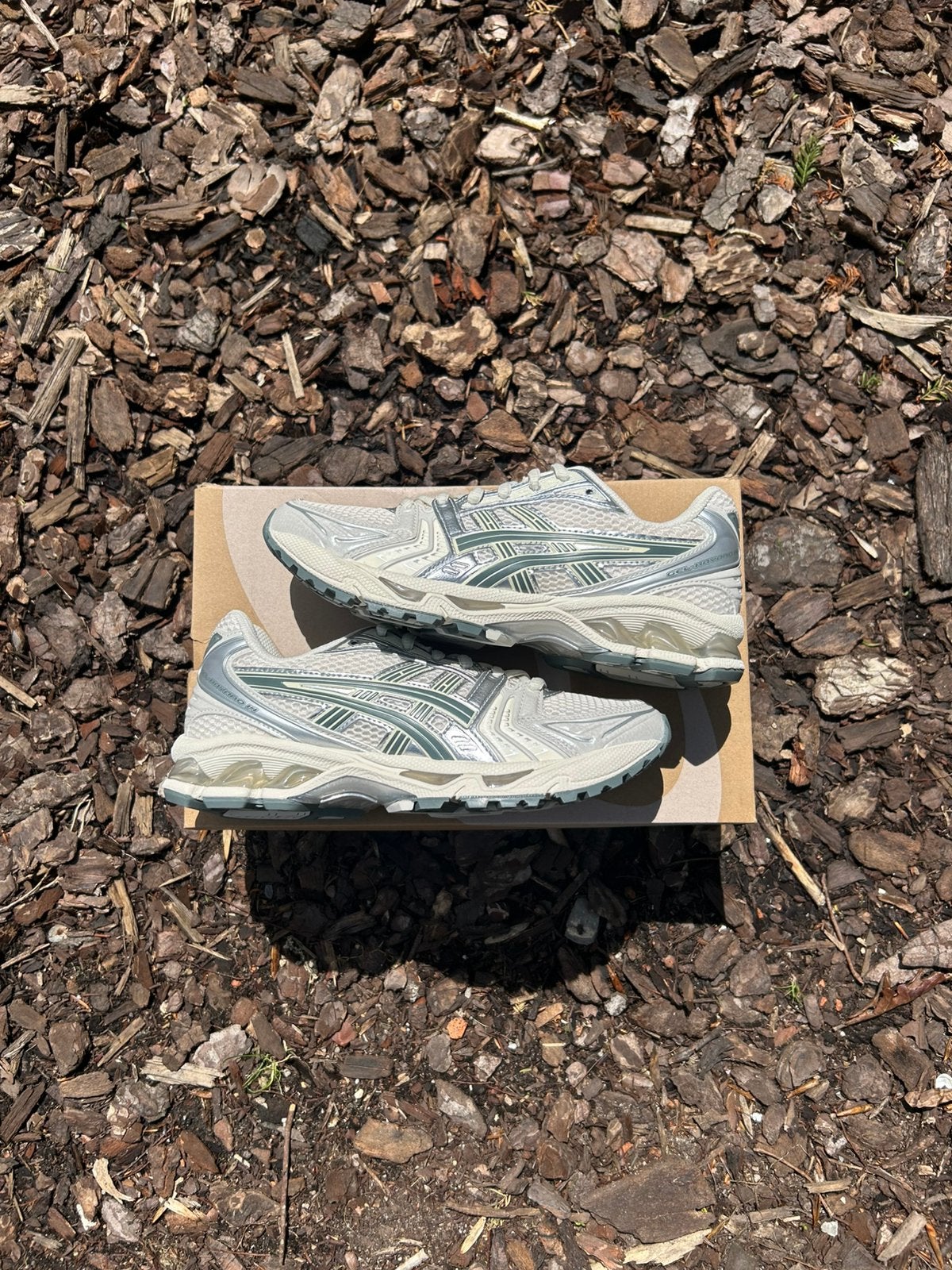 Asics gel kayano 14 Dark Pewter 46, Kleding | Heren, Wit, Nieuw, Ophalen of Verzenden, Sneakers of Gympen