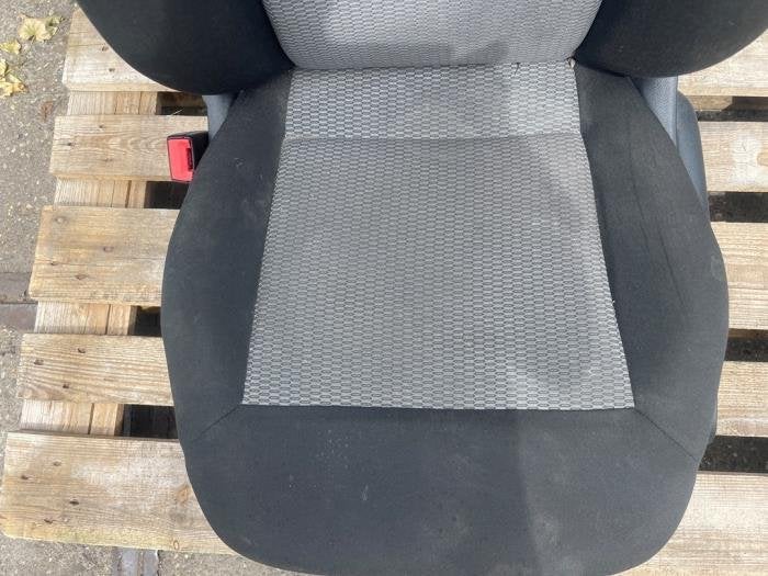 Stoel links van een Volkswagen Polo, Auto-onderdelen, Gebruikt, -, -, -