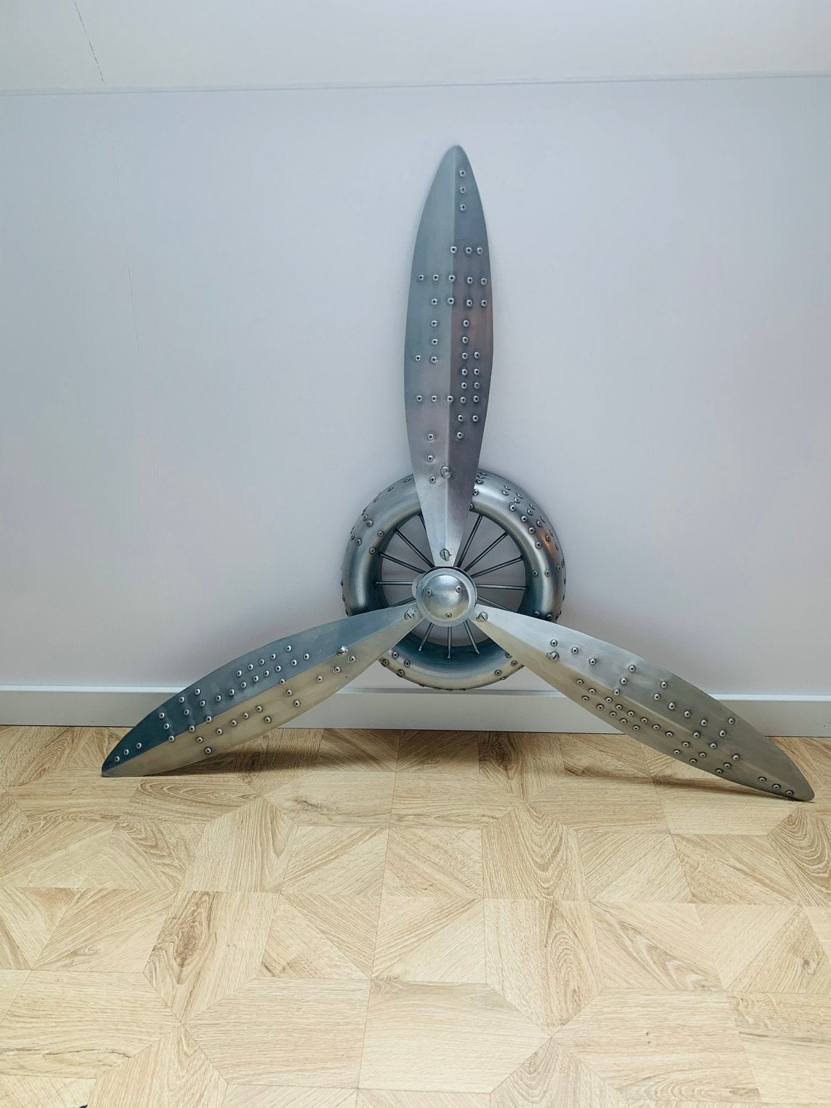 Super gave Grote vliegtuig propeller wanddecoratie, Ophalen, Metaal, Decoratieobject, Zo goed als nieuw