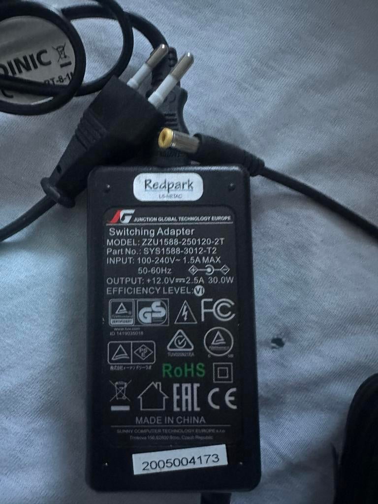 Redpark Schakeladapter 12V 2.5A (30W) - Model ZZU1588, Ophalen of Verzenden, Gebruikt