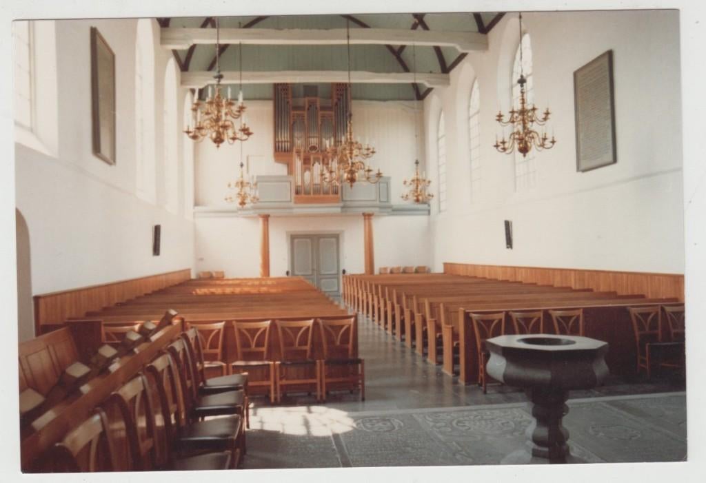 Hoornaar Interieur NH Kerk  Orgel Doopvont FOTO, Verzamelen, Ansichtkaarten | Nederland, Verzenden, 1980 tot heden, Ongelopen