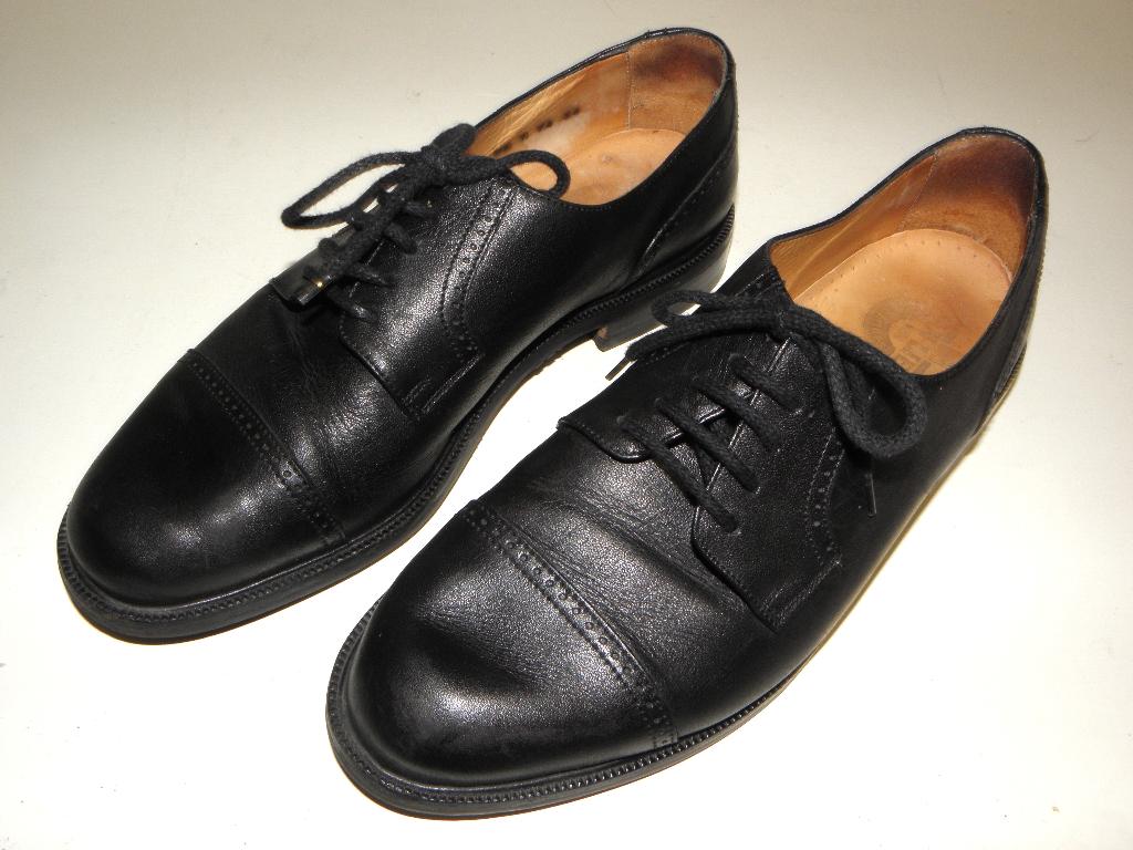 Zwarte Van Lier veterschoen maat 8 of 42, Kleding | Heren, Schoenen, Zwart, Van Lier, Ophalen of Verzenden, Zo goed als nieuw