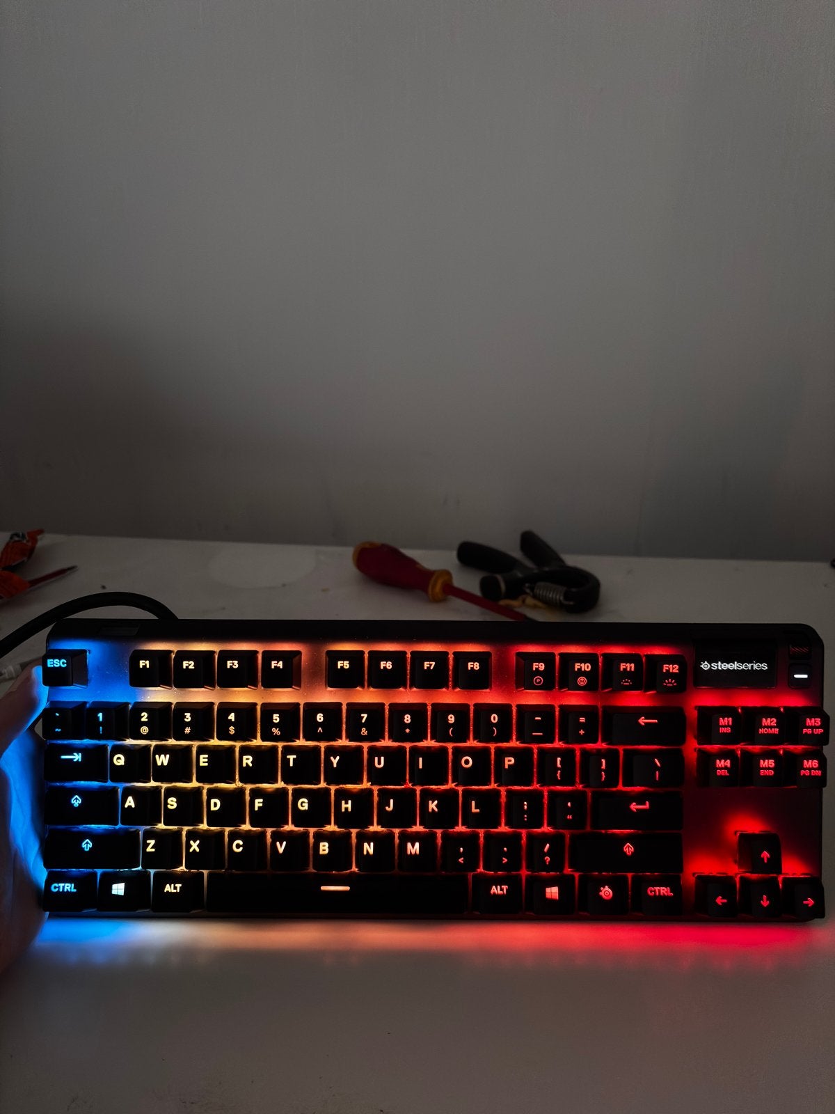 SteelSeries Apex Pro TKL Gaming Toetsenbord, Ophalen, Gaming toetsenbord, Zo goed als nieuw, Qwerty