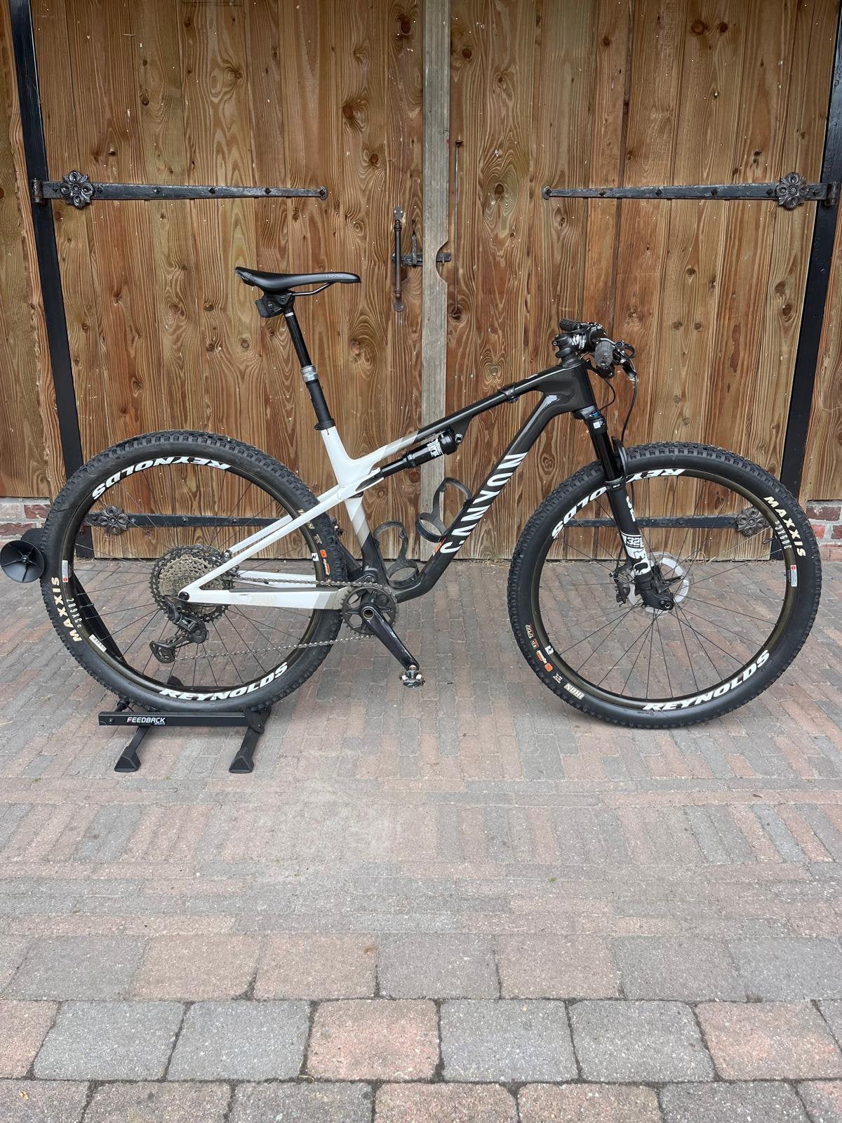 CANYON LUX cup cf7 maat M met SRAM DROPPER, Fietsen en Brommers, Fully, Zo goed als nieuw, Schijfrem, Ophalen