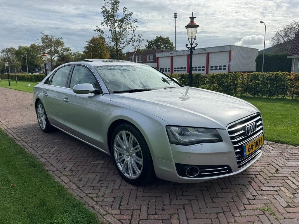 Audi A8 4.2 TDI 258KW Quattro Tiptronic Pro Line +  Grijs, 8 cilinders, 241 €/maand, Leder, Bedrijf