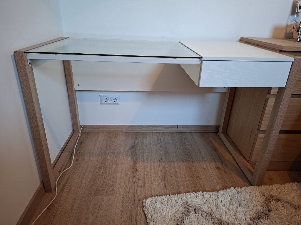Modern bureau, Ophalen, Overige typen, Zo goed als nieuw, Overige merken