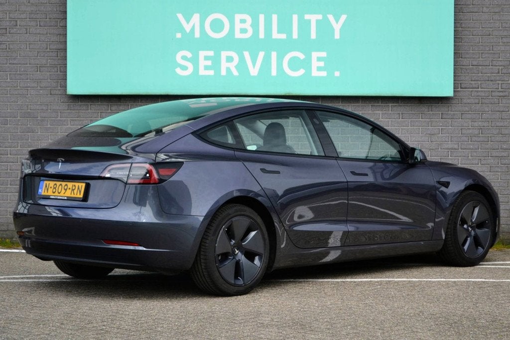Tesla Model 3 Standard RWD Plus 60 kWh SOH91% Pano AutoPilot, 238 pk, Achterwielaandrijving, Gebruikt, 530 km
