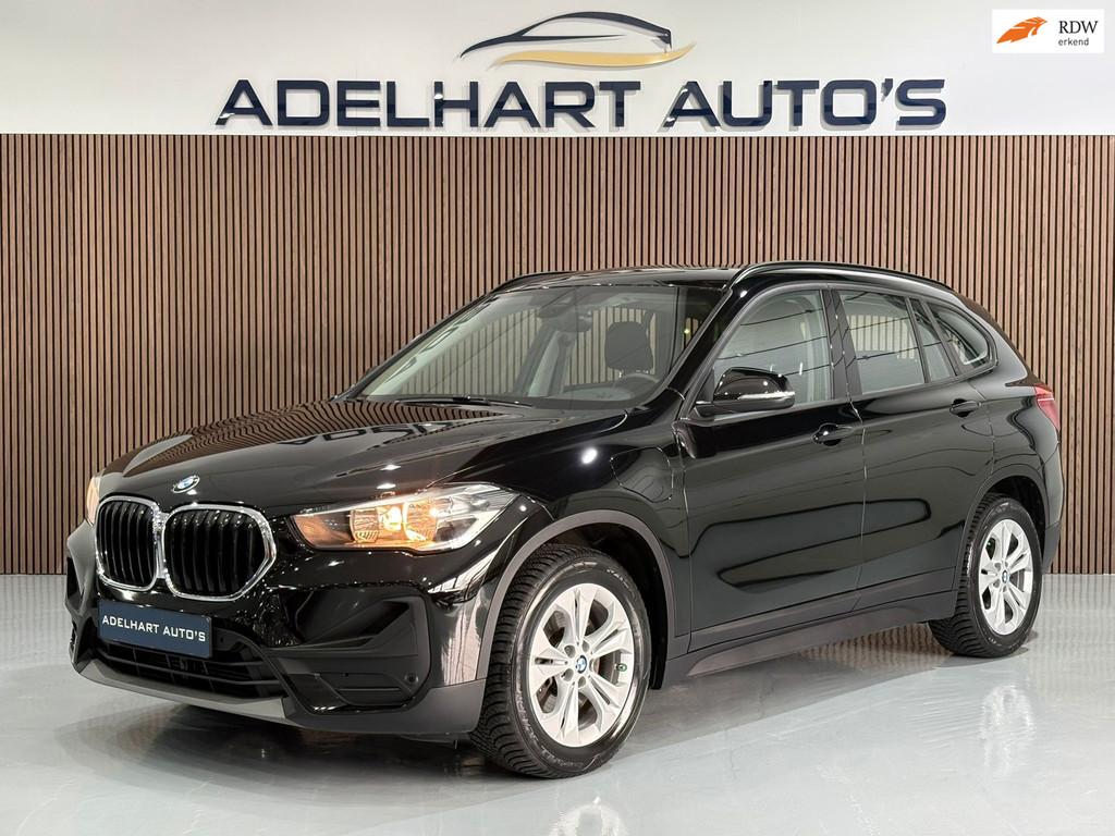 BMW X1 XDrive25e Executive Automaat / Navigatie full map / C, Gebruikt, Zwart, Vierwielaandrijving, Hybride Elektrisch/Benzine